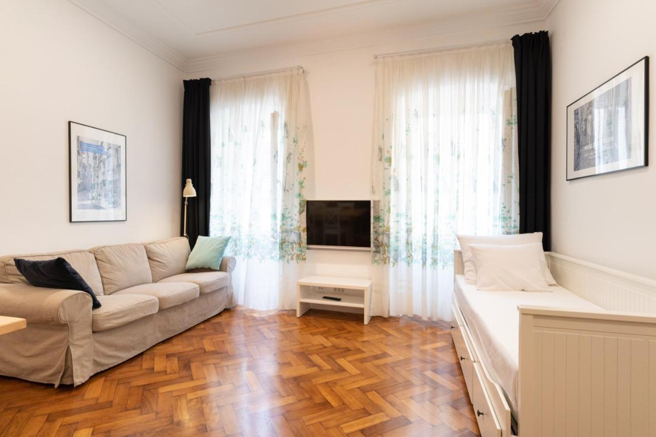 רוביני Mimi Carera Apartment & Room מראה חיצוני תמונה