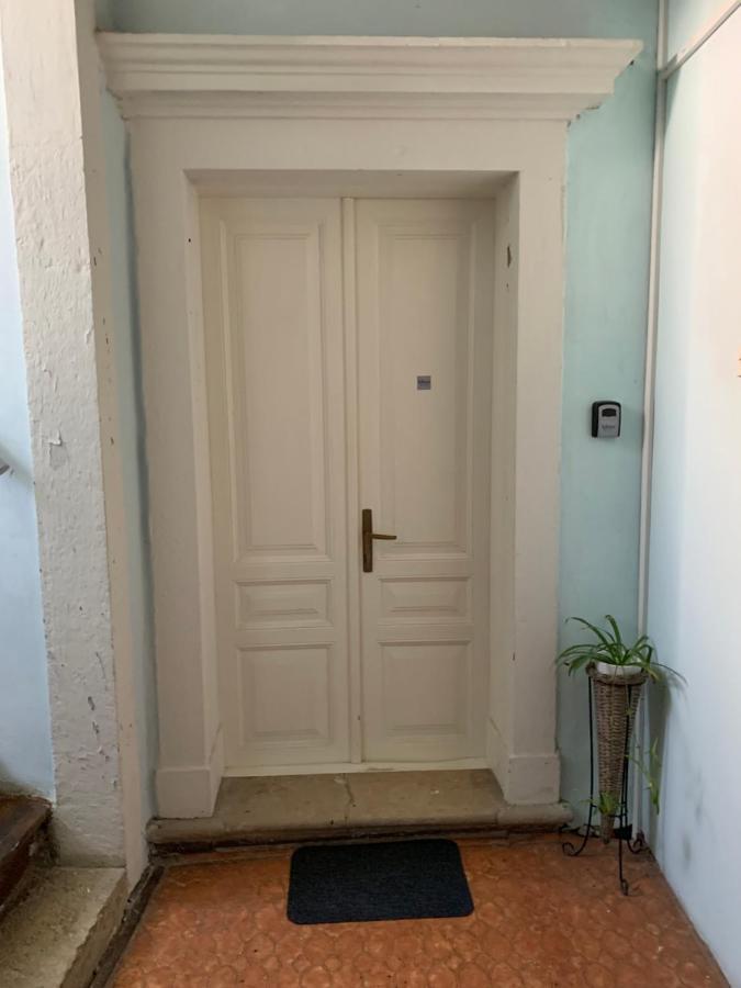 רוביני Mimi Carera Apartment & Room מראה חיצוני תמונה